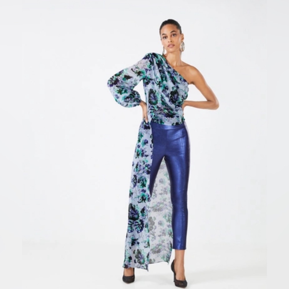 BCBGMAXAZRIA Cadenza High-low Top